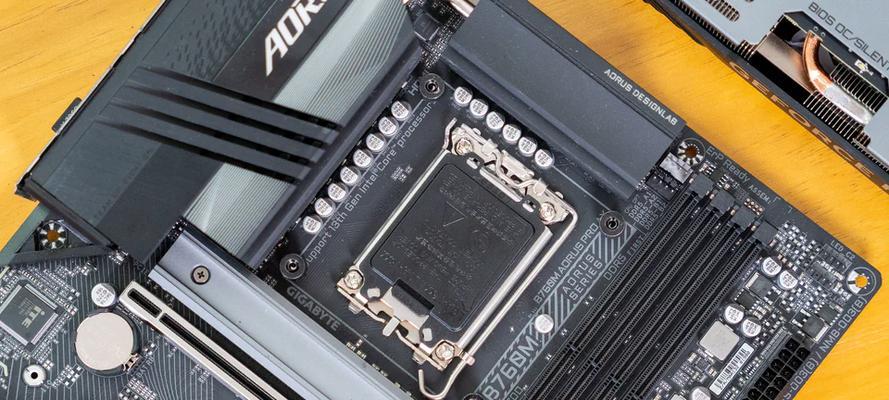 1200元能买到384TB的PCIE4.0矿盘吗？评测结果告诉你真相！  第2张