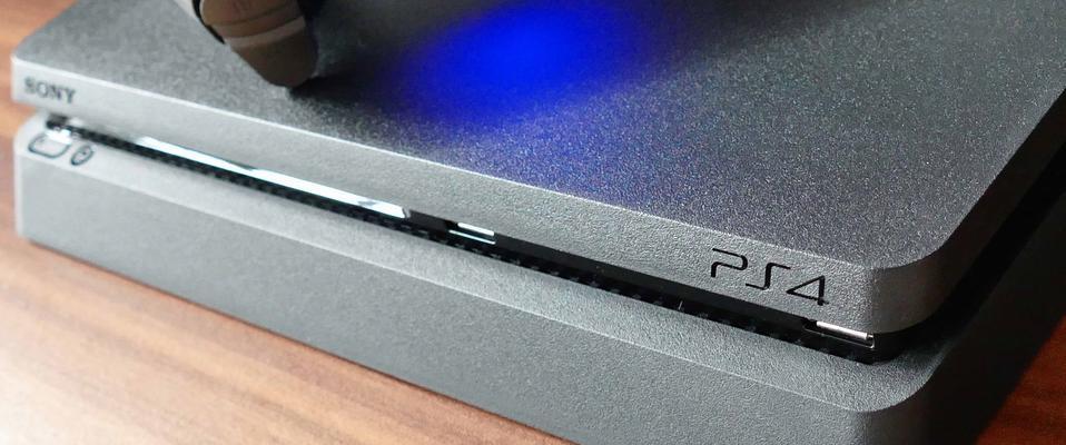 PS4和PS4Pro哪个更适合玩家？分享购买建议和体验对比？  第2张